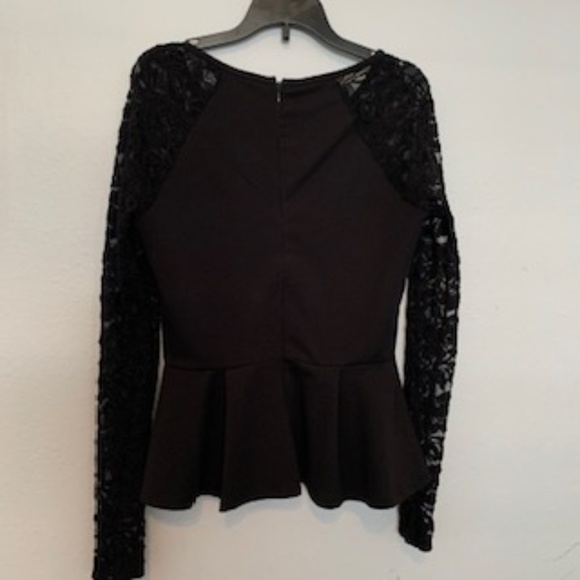 Forever 21 Black Peplum Lace Trim Long Sleeve - Picture 2 of 5